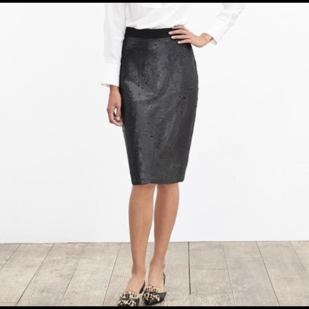 Sequin pencil skirt perfect for holiday parties
